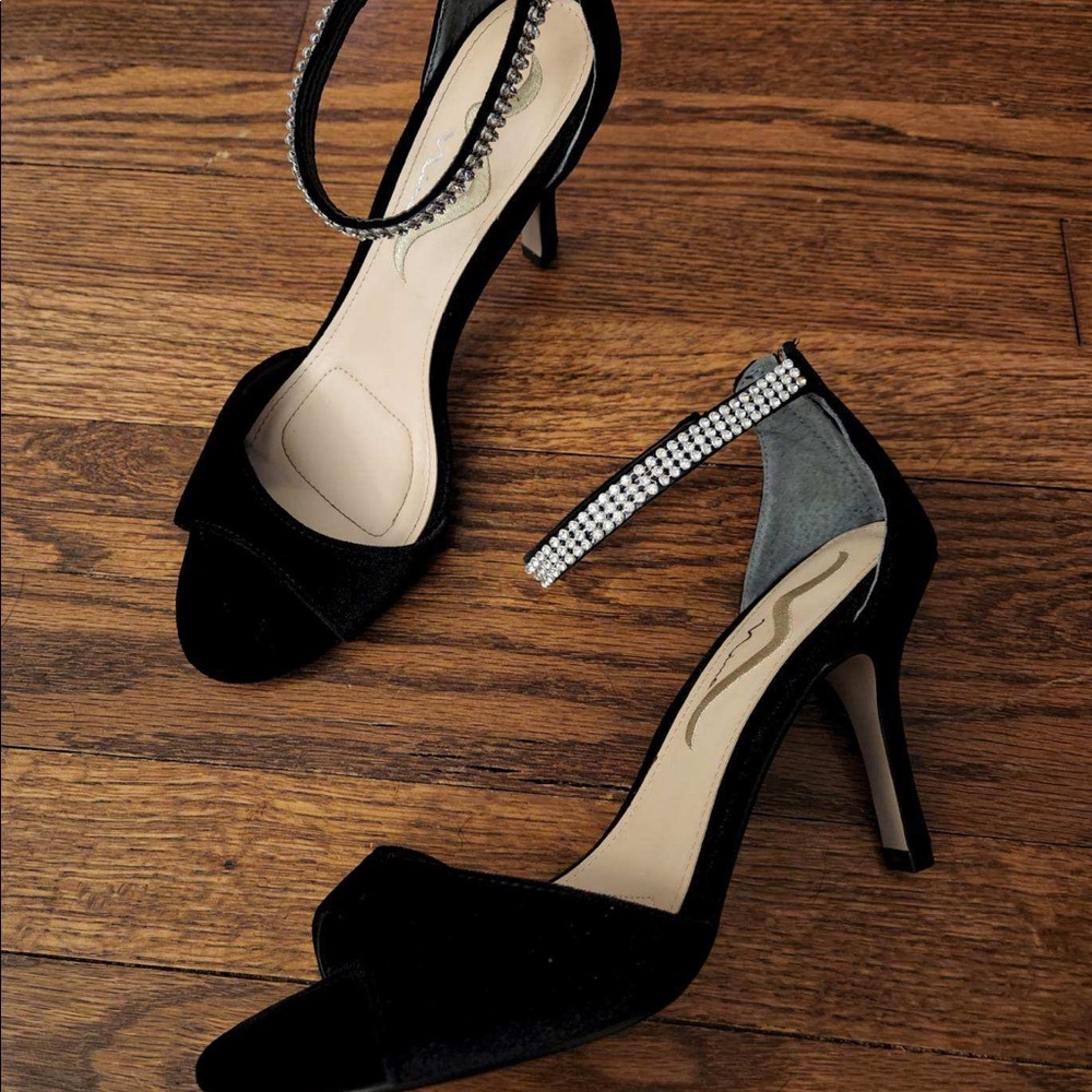 Worn once: Nina Velvet dress heels with rhinestones